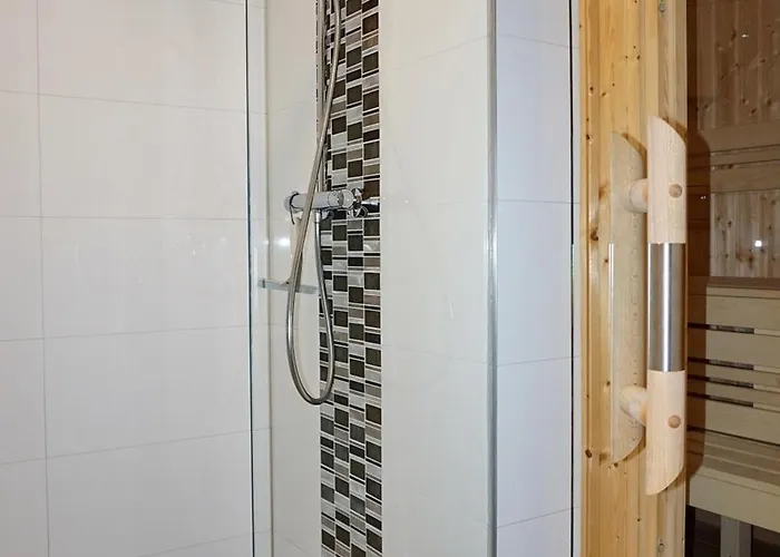 Reethaus De Likedeeler Циров